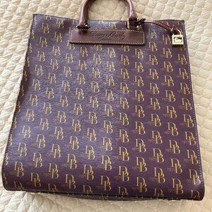 DOWNEY and Bourke BAG.   Signature 1975